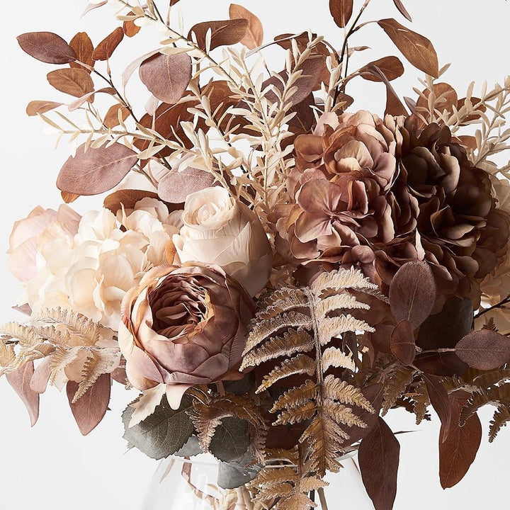 The Grand Native Mix: Stunning Ivory and Brown Floral Arrangement in Clear Resin